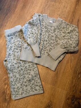 Children's Sage Green Leaf-Print Knit Jogger Set